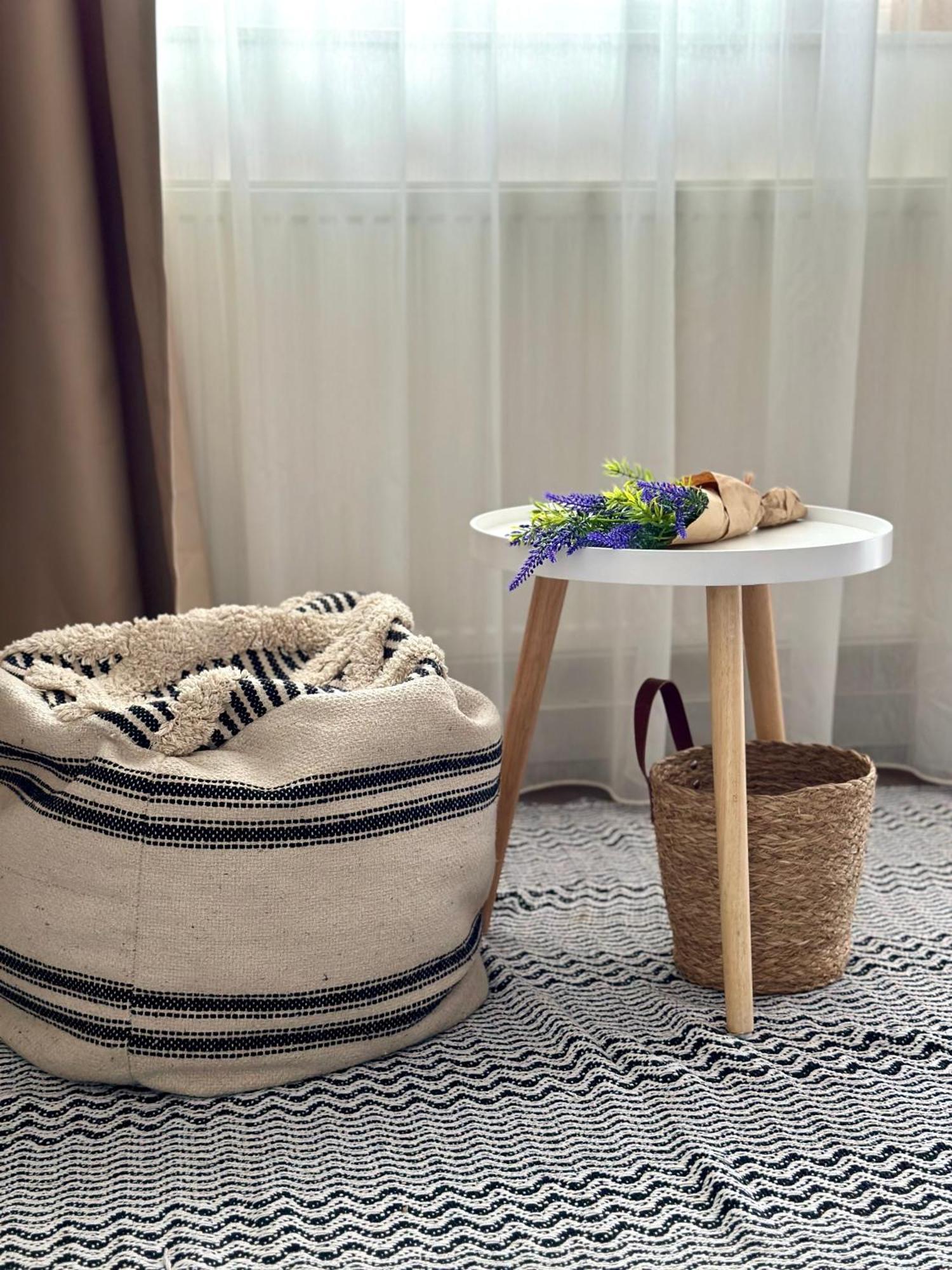 Moonlight Charming Shelter - 3Br 180º Balcony View Apartamento Oradea Exterior foto
